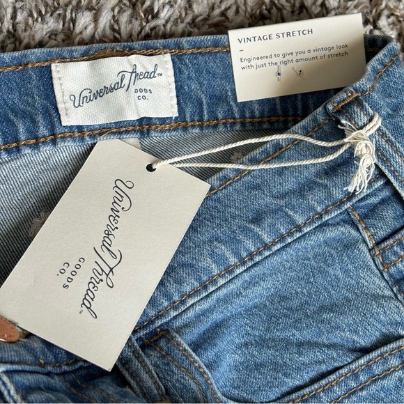 Universal Thread Floral Embroidered High Rise  Straight Jeans Blue 25” shorts - Picture 6 of 8